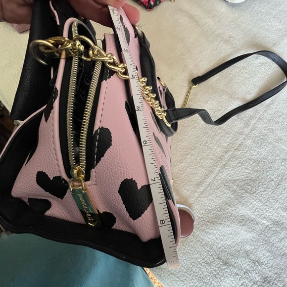 Betsey Johnson purse like new - Picture 5 of 11